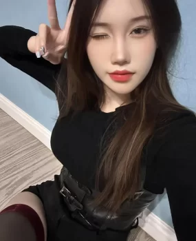 厦门小骚货美鲍嫩奶有绝活