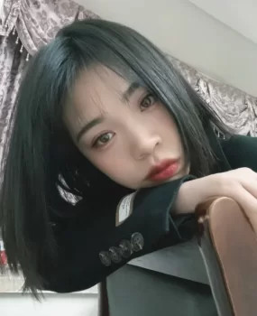 一字马瑜伽骚妹