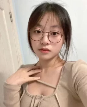 极品奶子非常大水嫩水嫩