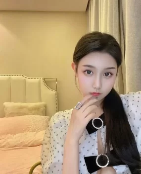 厦门验证大波霸 射她一脸